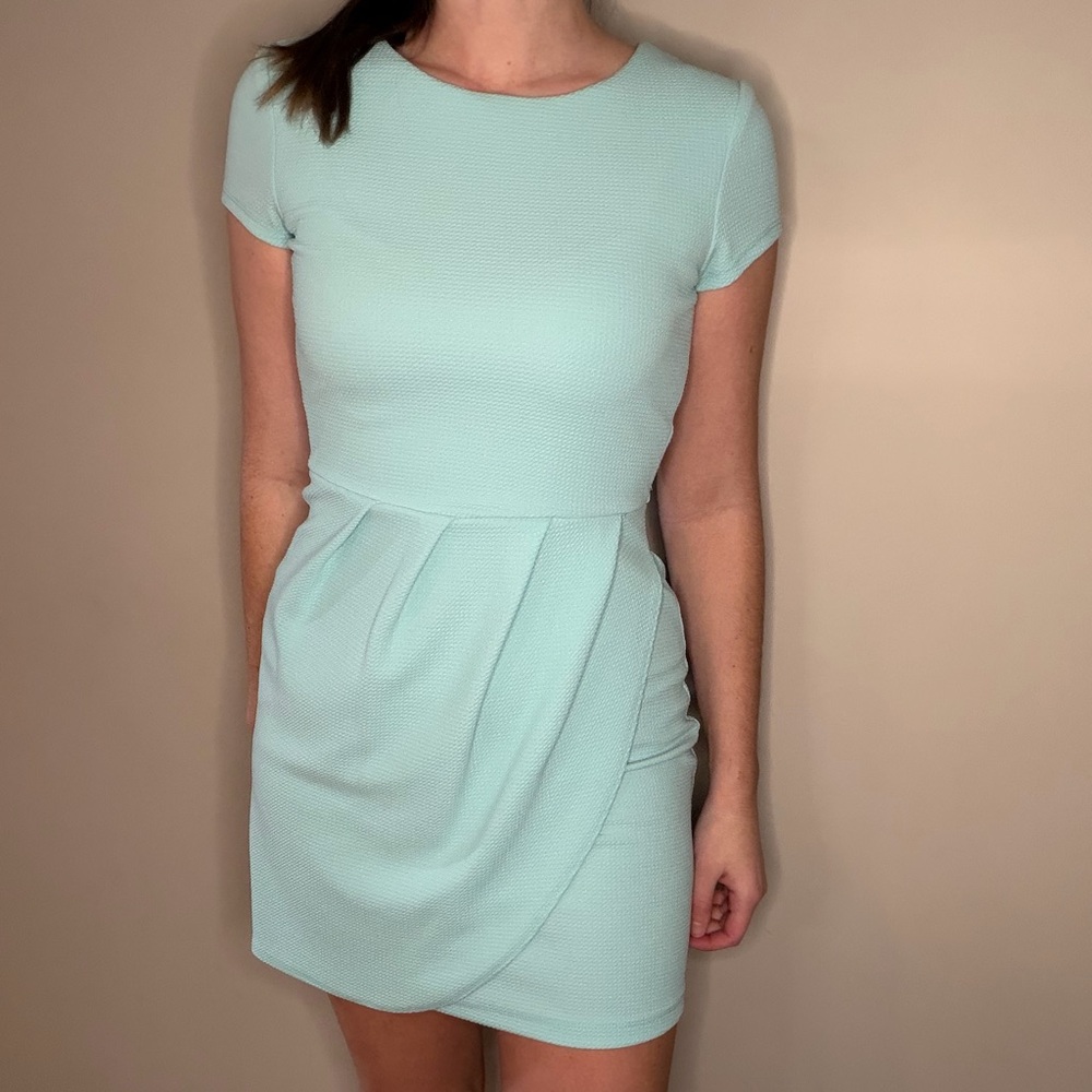Elegant Turquoise Cap Sleeve Event Dress